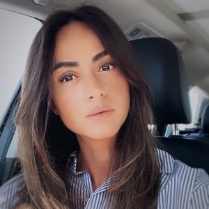 Meet your Posher, Lena